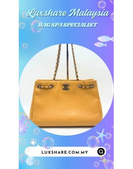 CHANEL CHAIN TOTE BAG IN BEIGE (BAG SPA CLEANING, NANO RESTORATION)