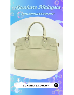 LOUIS VUITTON VINTAGE MEDIUM PASSY WHITE LEATHER BAG "SPA CLEANING AND TREATMENT LEATHER"