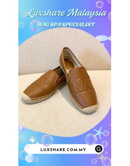 MICHAEL KORS HASTINGS LOGO EMBOSSED SLIP-ON ESPADRILLES (SPA CLEANING,TREAMENT AND CARE)