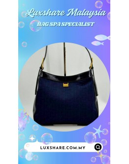 ST. MICHAEL MARKS AND SPENCER CROSSBODY BAG IN BLACK (BAG SPA CLEANING,NANO RESTORATION)