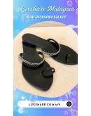 GIUSEPPE ZANOTTI INTRIIGO STRING SANDALS IN BLACK PATENT LEATHER (SPA CLEANING,TREATMENT AND CARE)