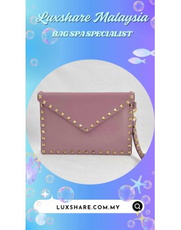 VALENTINO GARAVANI ROCKSTUD FOLDOVER TOP CLUTCH BAG (BAG SPA CLEANING,COLOUR TOUCH UP)